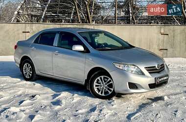 Седан Toyota Corolla 2009 в Киеве
