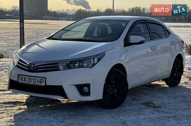 Седан Toyota Corolla 2016 в Києві