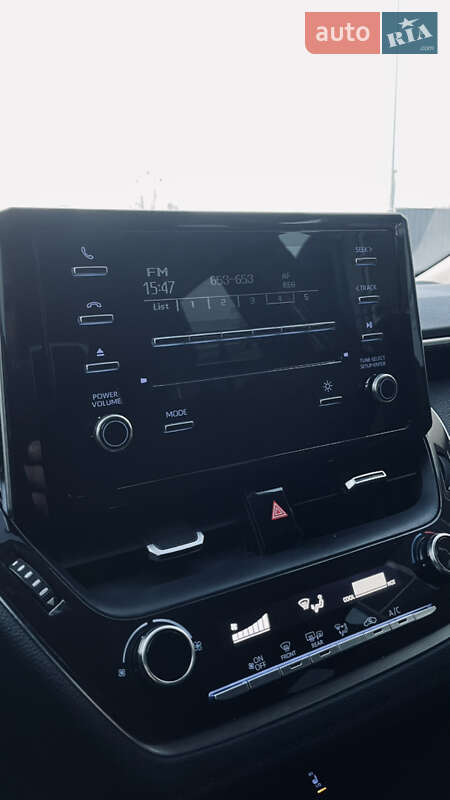 Седан Toyota Corolla 2019 в Чернигове