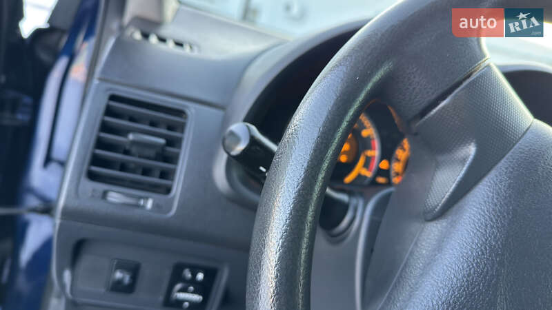 Седан Toyota Corolla 2008 в Кременчуге