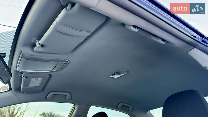 Седан Toyota Corolla 2008 в Кременчуге