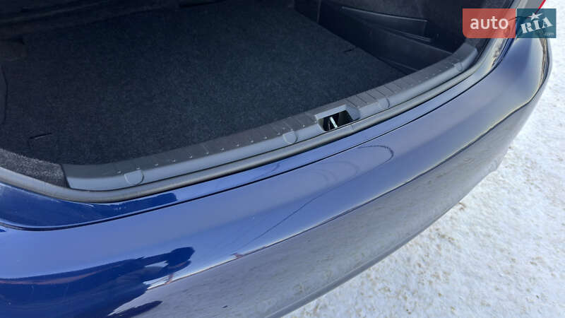 Седан Toyota Corolla 2008 в Кременчуге