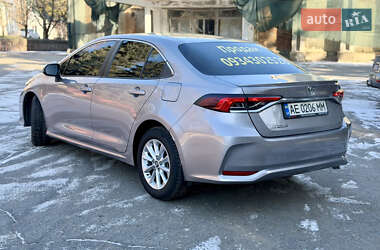 Седан Toyota Corolla 2019 в Соленом