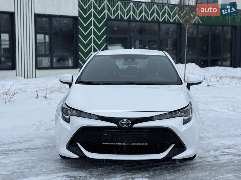 Хэтчбек Toyota Corolla 2021 в Городке