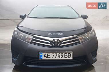 Седан Toyota Corolla 2016 в Днепре