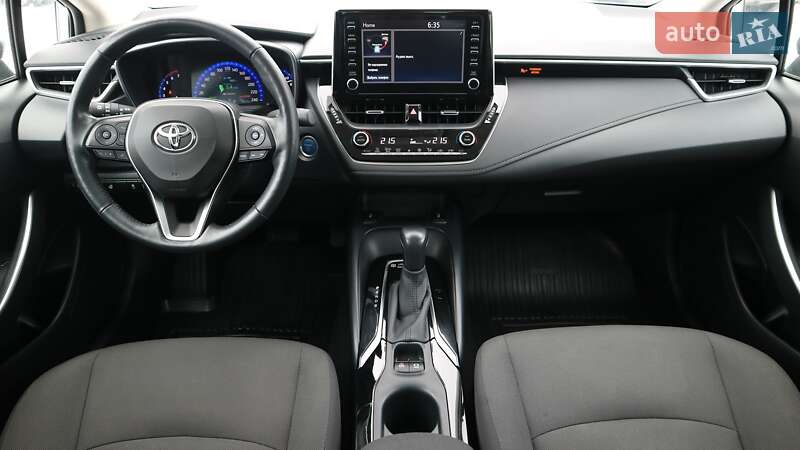 Седан Toyota Corolla 2021 в Киеве