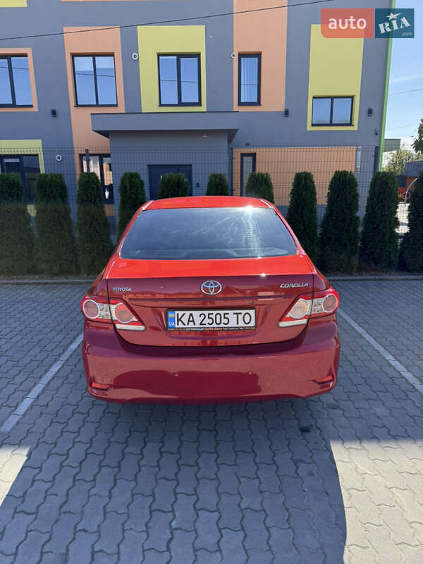 Седан Toyota Corolla 2012 в Львове фото 38 Седан Toyota Corolla 2012 в Львове