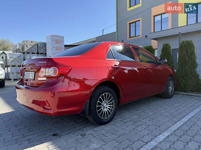 Седан Toyota Corolla 2012 в Львове фото 41 Седан Toyota Corolla 2012 в Львове