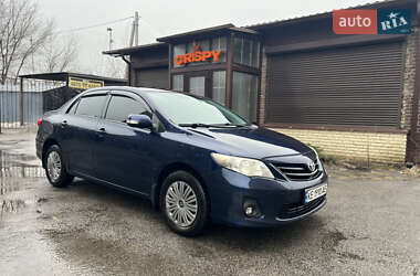 Седан Toyota Corolla 2011 в Днепре