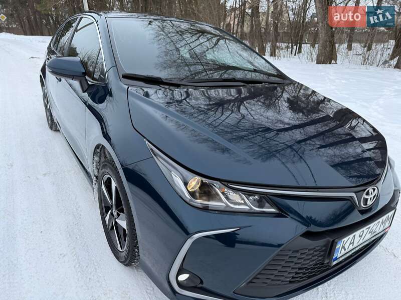 Седан Toyota Corolla 2024 в Киеве фото 9 Седан Toyota Corolla 2024 в Киеве