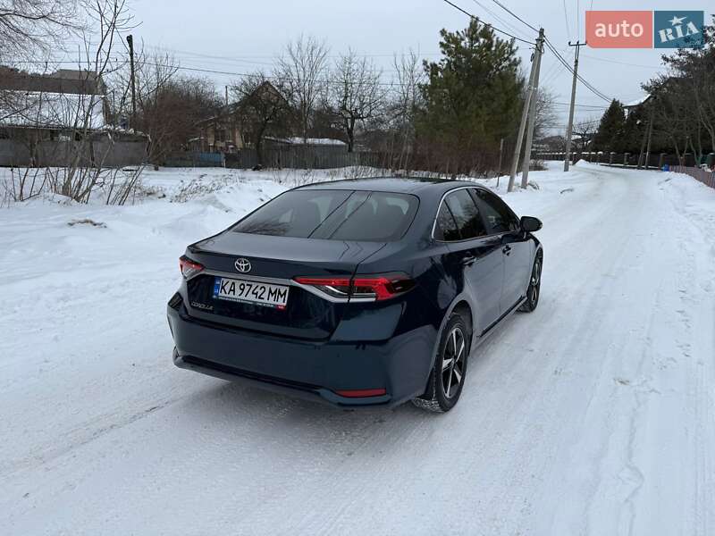 Седан Toyota Corolla 2024 в Киеве фото 14 Седан Toyota Corolla 2024 в Киеве