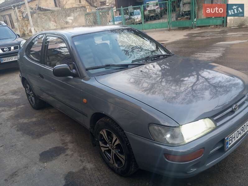 Хэтчбек Toyota Corolla 1994 в Одессе