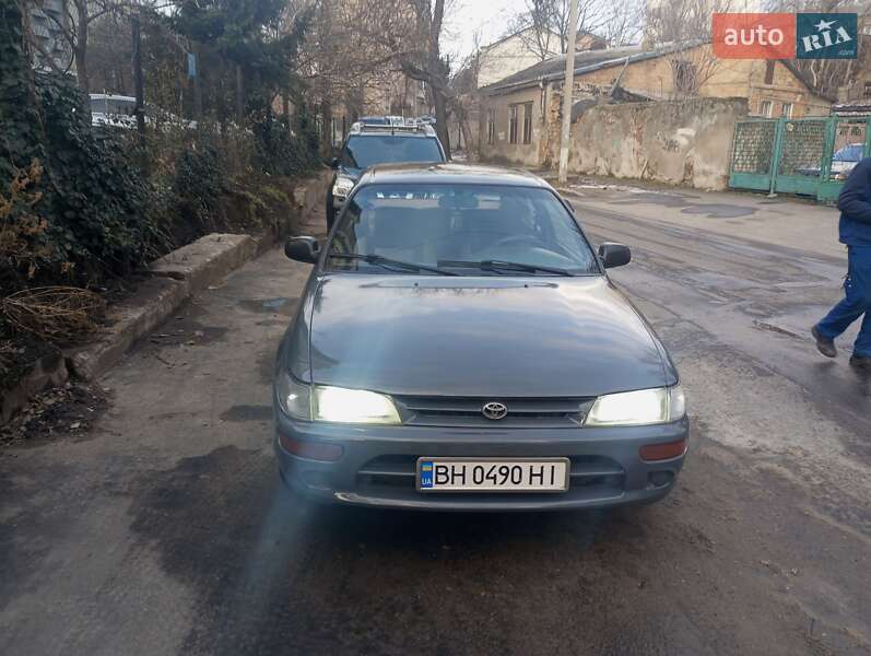 Хэтчбек Toyota Corolla 1994 в Одессе