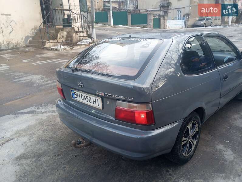 Хэтчбек Toyota Corolla 1994 в Одессе