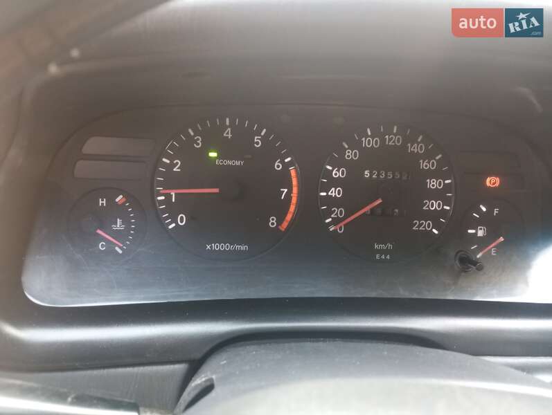 Хэтчбек Toyota Corolla 1994 в Одессе