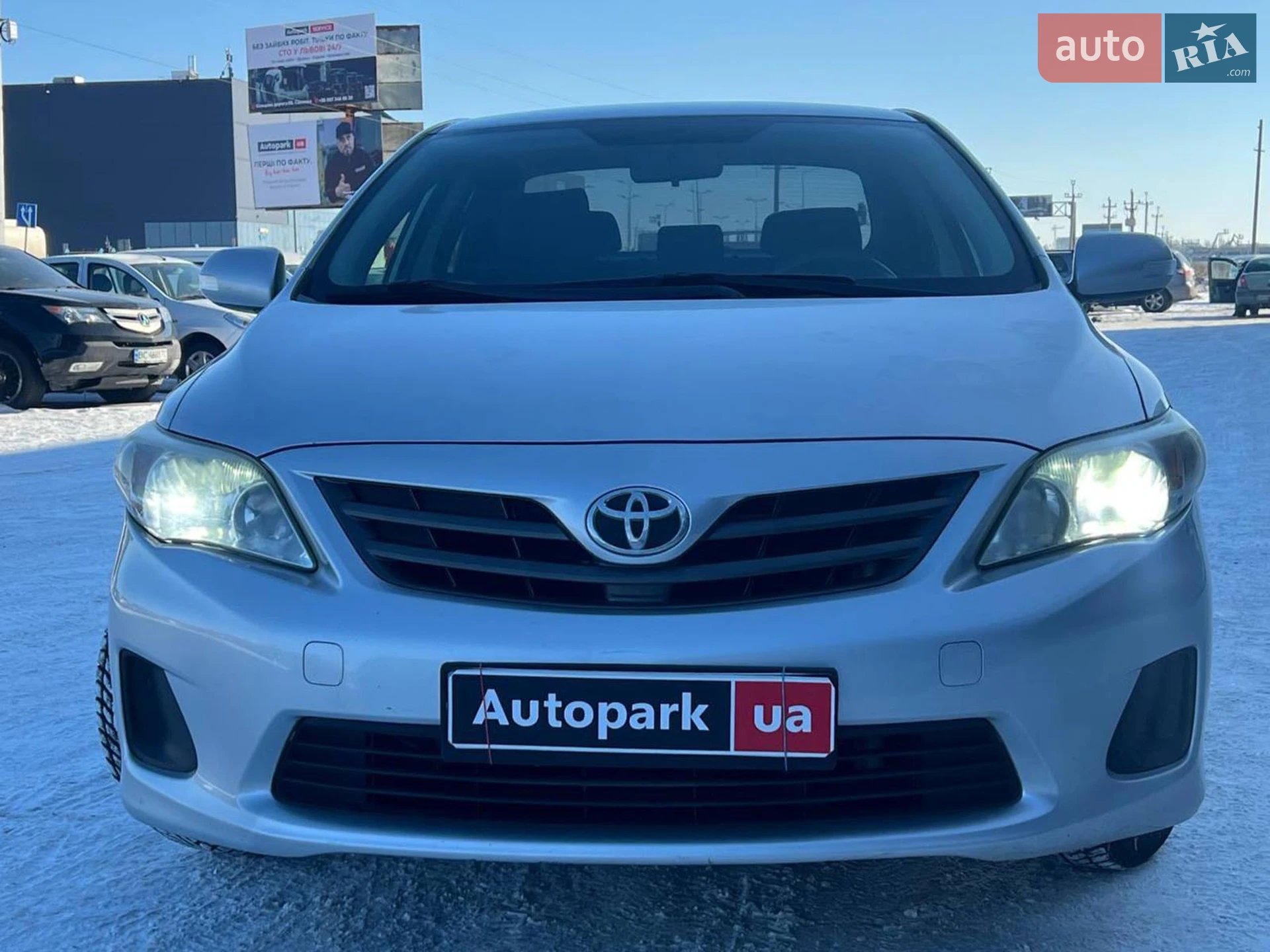 2011 Toyota Corolla - мініатюра 2