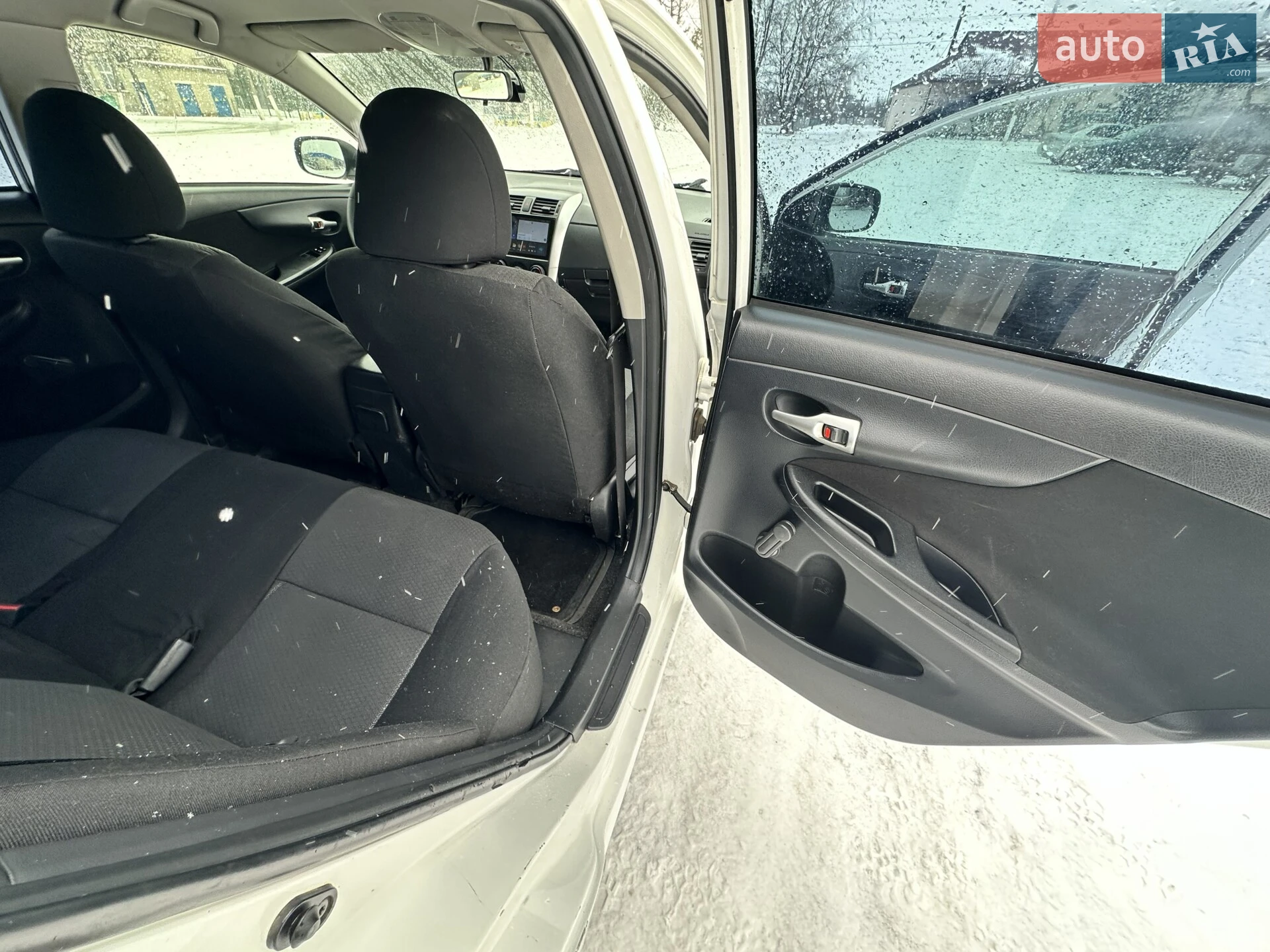 2011 Toyota Corolla - мініатюра 15