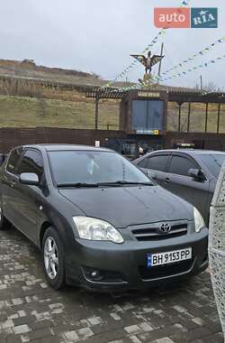 Хэтчбек Toyota Corolla 2005 в Одессе
