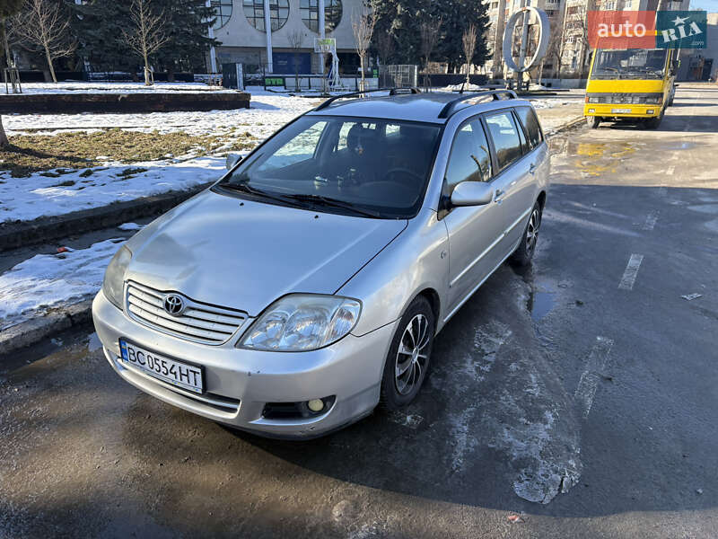Универсал Toyota Corolla 2004 в Львове