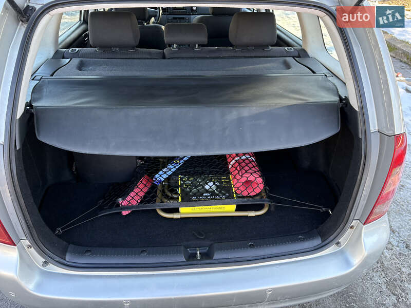 Универсал Toyota Corolla 2004 в Львове