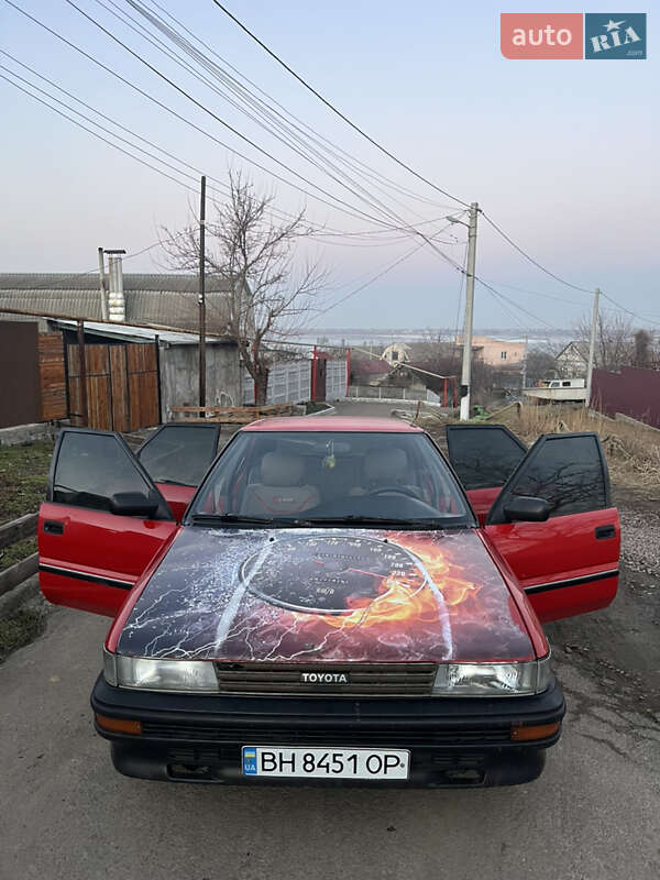 Toyota Corolla 1990 Toyota Corolla 1990