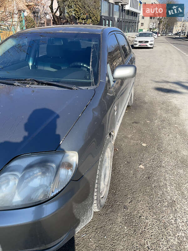 Седан Toyota Corolla 2002 в Львове фото 2 Седан Toyota Corolla 2002 в Львове