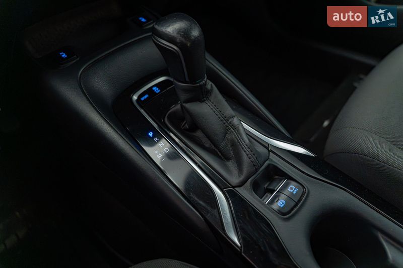 Седан Toyota Corolla 2020 в Киеве