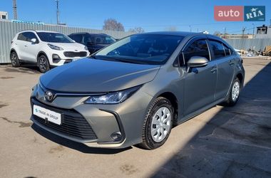 Седан Toyota Corolla 2021 в Киеве