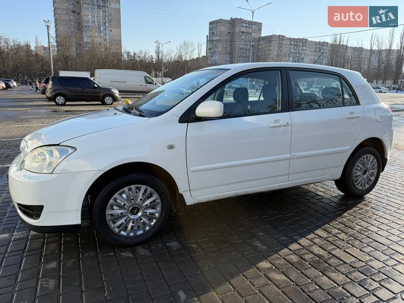 Хетчбек Toyota Corolla 2005 в Одесі