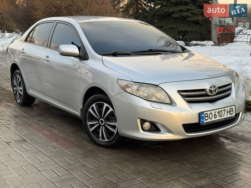Седан Toyota Corolla 2007 в Житомире