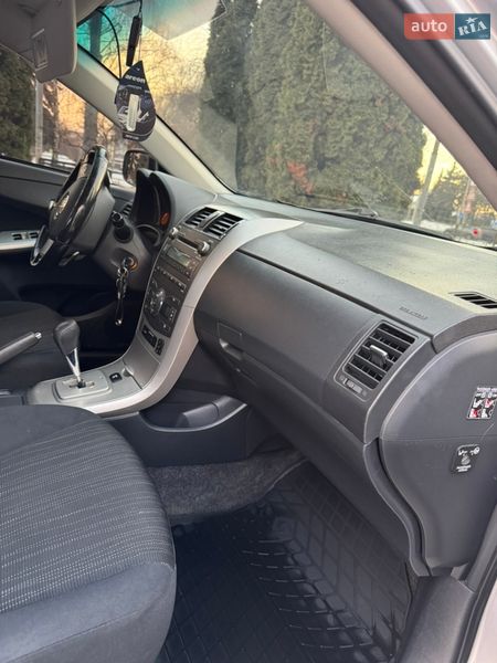 Седан Toyota Corolla 2007 в Житомире