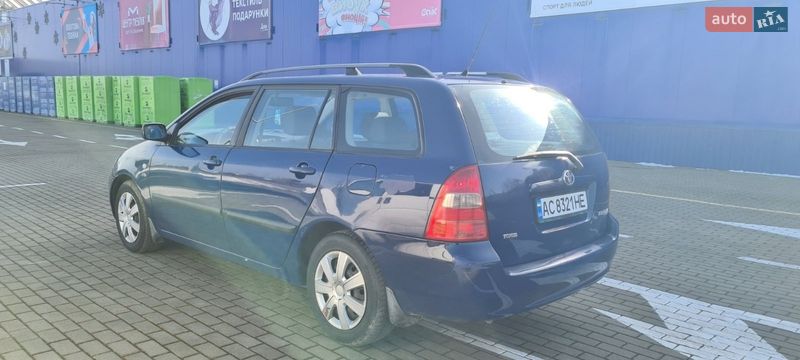 Универсал Toyota Corolla 2004 в Нововолынске