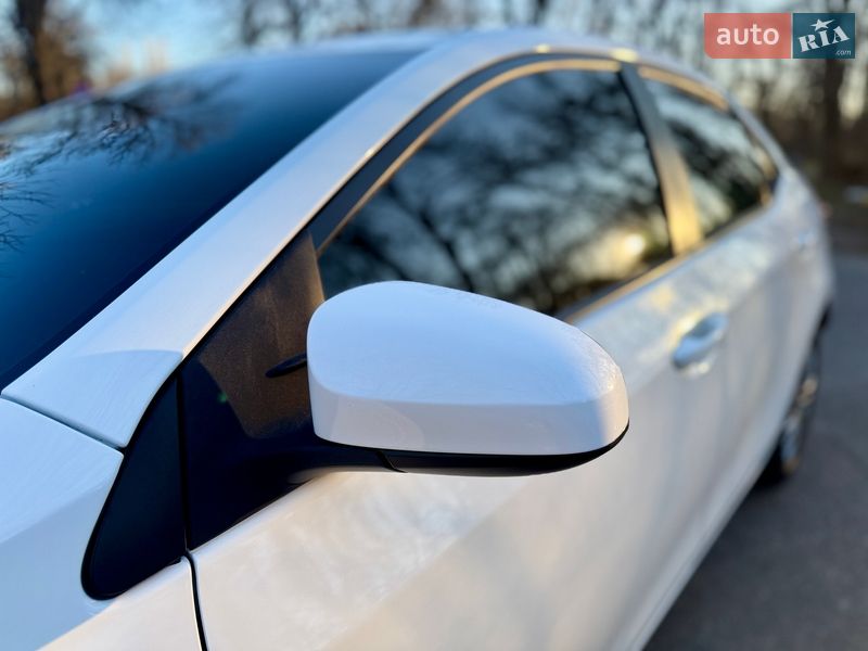 Седан Toyota Corolla 2015 в Одессе