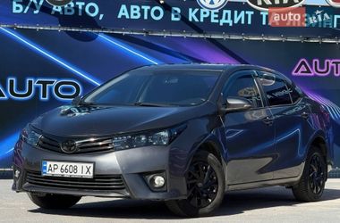 Седан Toyota Corolla 2015 в Запорожье