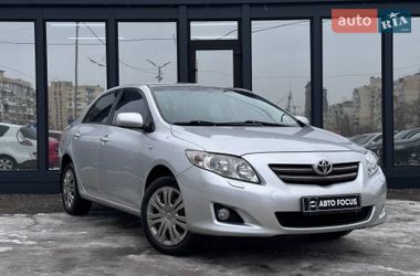 Седан Toyota Corolla 2007 в Києві