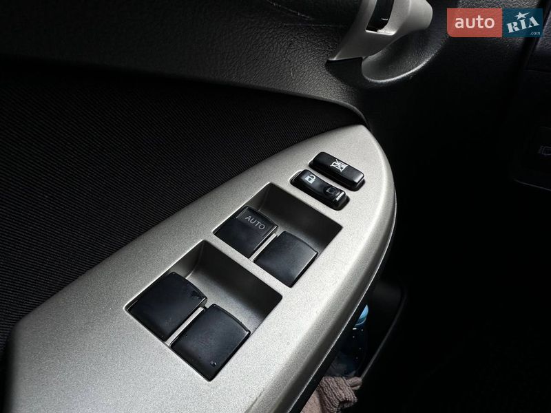 Седан Toyota Corolla 2007 в Києві