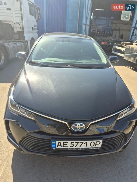 Седан Toyota Corolla 2021 в Днепре фото Седан Toyota Corolla 2021 в Днепре