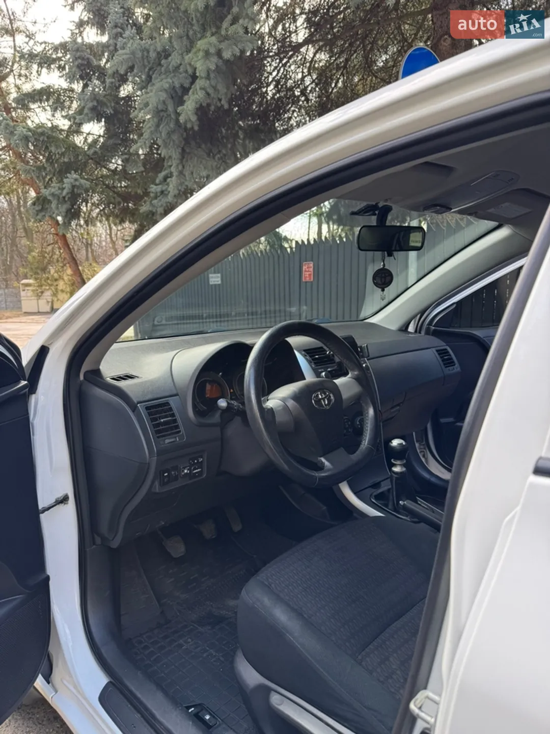 2011 Toyota Corolla - мініатюра 15