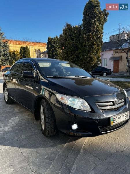 Седан Toyota Corolla 2008 в Стрию