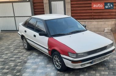 Седан Toyota Corolla 1990 в Одессе