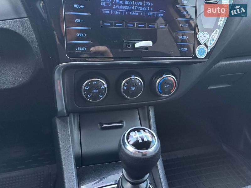 Седан Toyota Corolla 2017 в Миколаєві