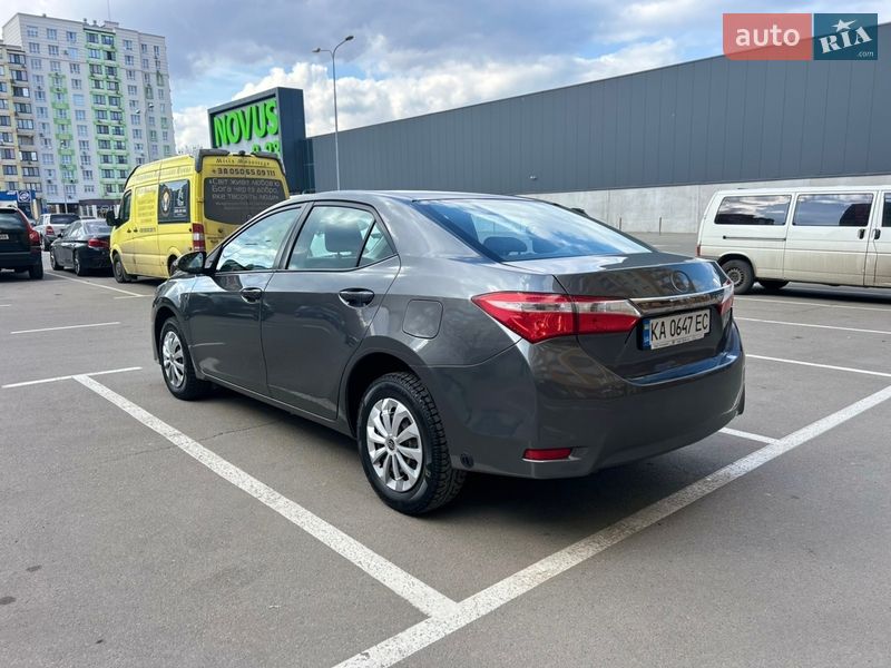 Седан Toyota Corolla 2017 в Киеве фото 7 Седан Toyota Corolla 2017 в Киеве