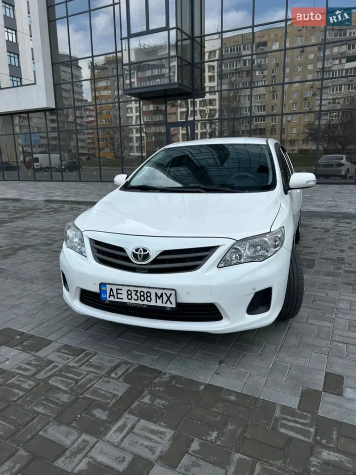2011 Toyota Corolla - мініатюра 18