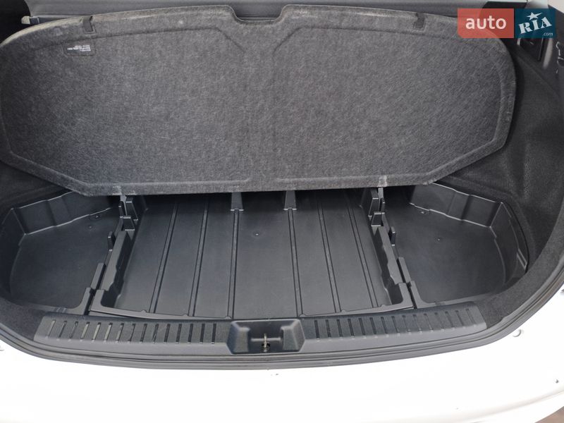 Універсал Toyota Corolla 2017 в Києві