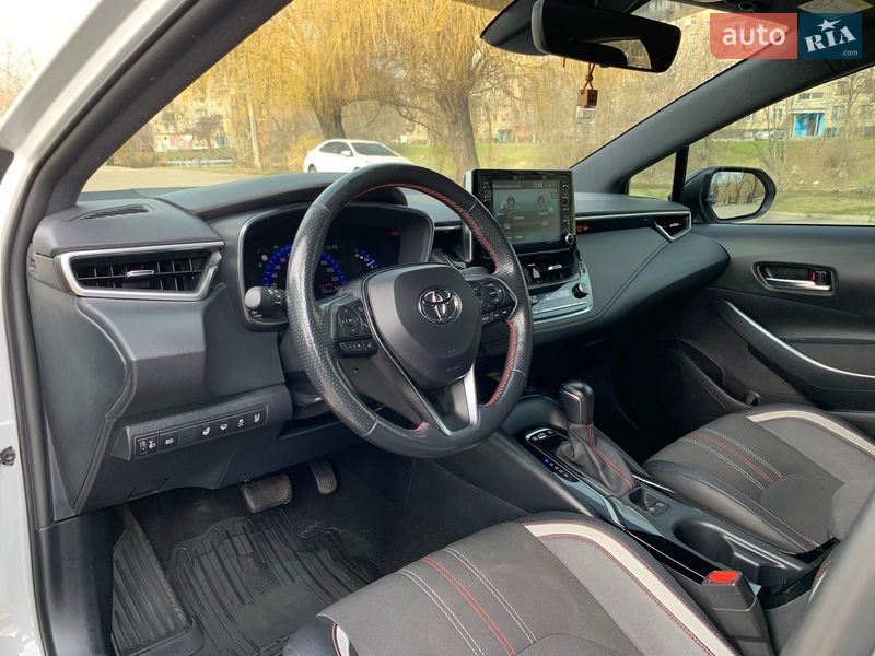 Седан Toyota Corolla 2021 в Кривом Роге