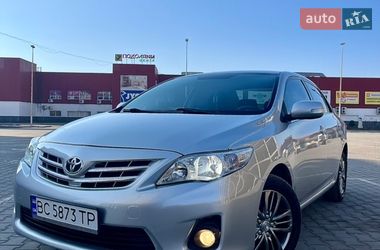 Седан Toyota Corolla 2011 в Тернополі