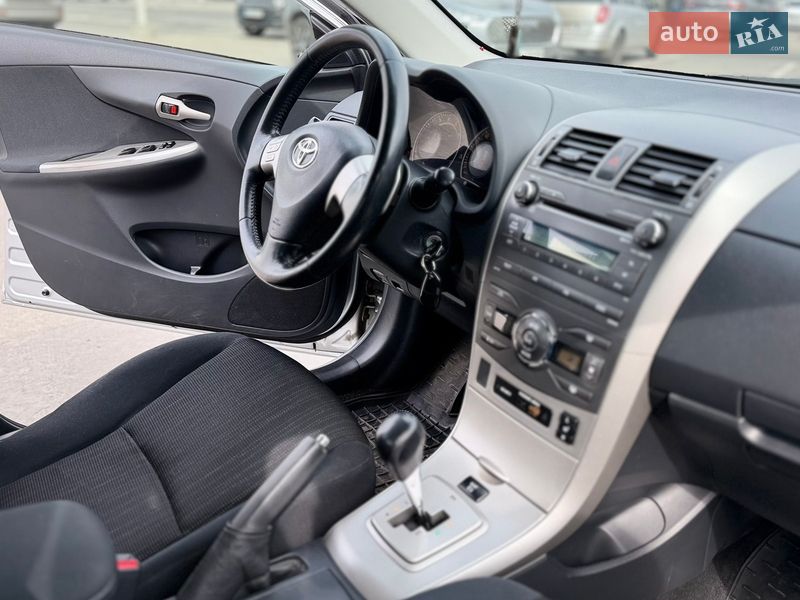 Седан Toyota Corolla 2007 в Киеве фото 14 Седан Toyota Corolla 2007 в Киеве