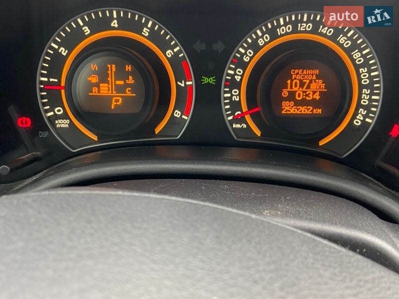 Седан Toyota Corolla 2011 в Львове