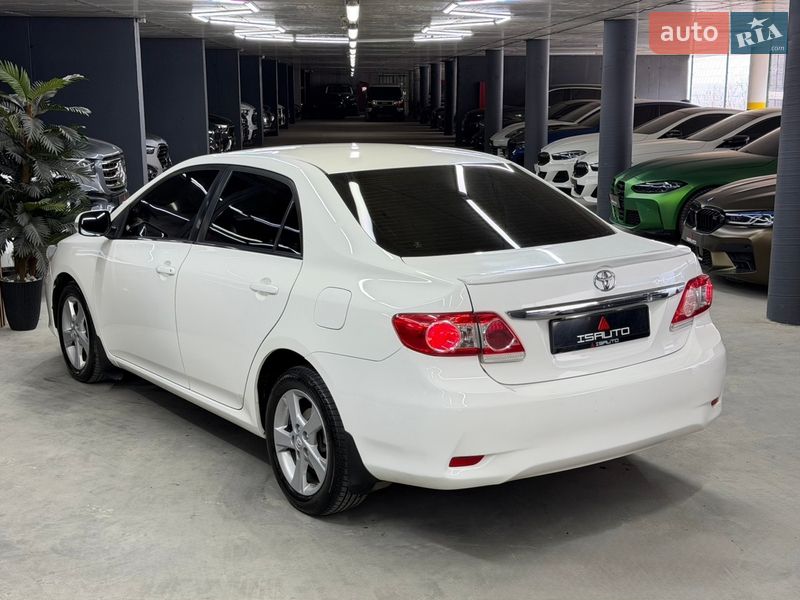 Седан Toyota Corolla 2013 в Одессе фото 10 Седан Toyota Corolla 2013 в Одессе