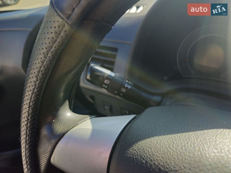 Седан Toyota Corolla 2012 в Кременчуге